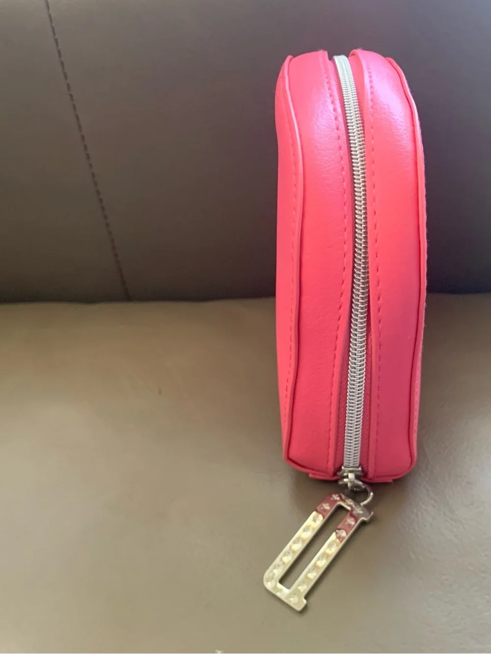 *DIOR BEAUTY EXCLUSIVE * Pink Embossed  Cosmetic Pouch